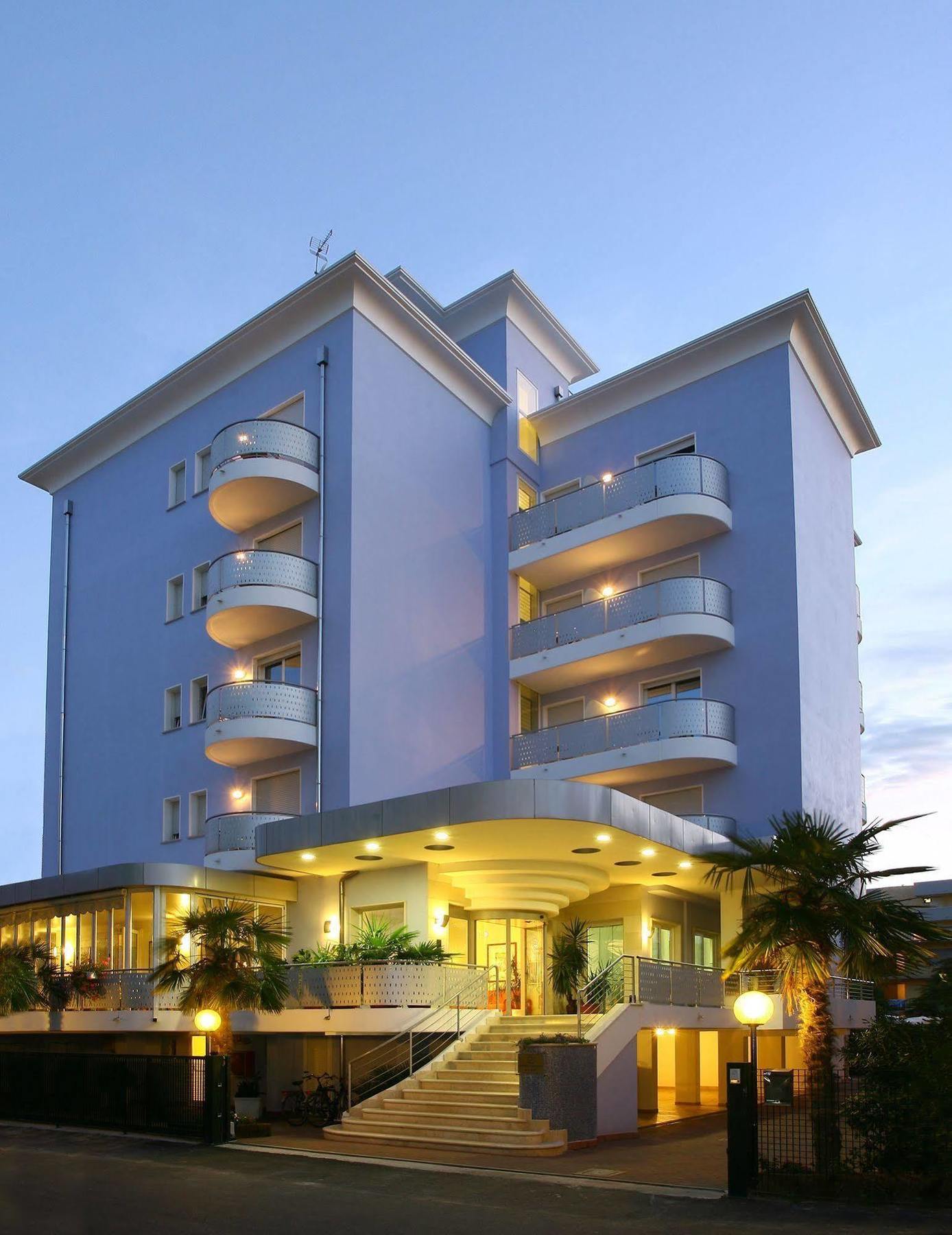 Hotel Helios Lido di Jesolo Exterior foto